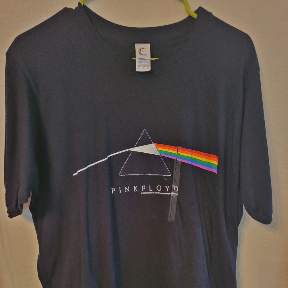 Vintage 2006 Pink Floyd T-Shirt Size Adult Men's Large, Vibrant Black, Not Worn